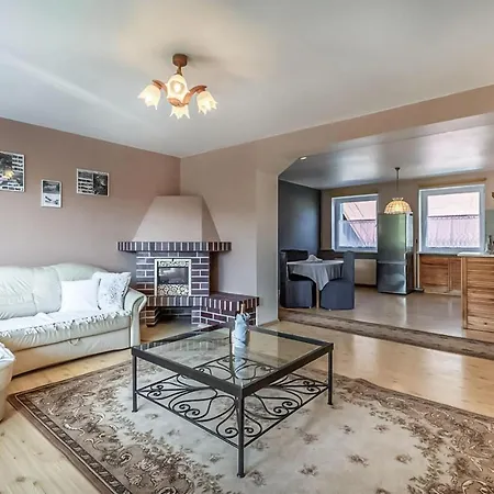 アパート Cozy In シクラルスカ・ポレンバ